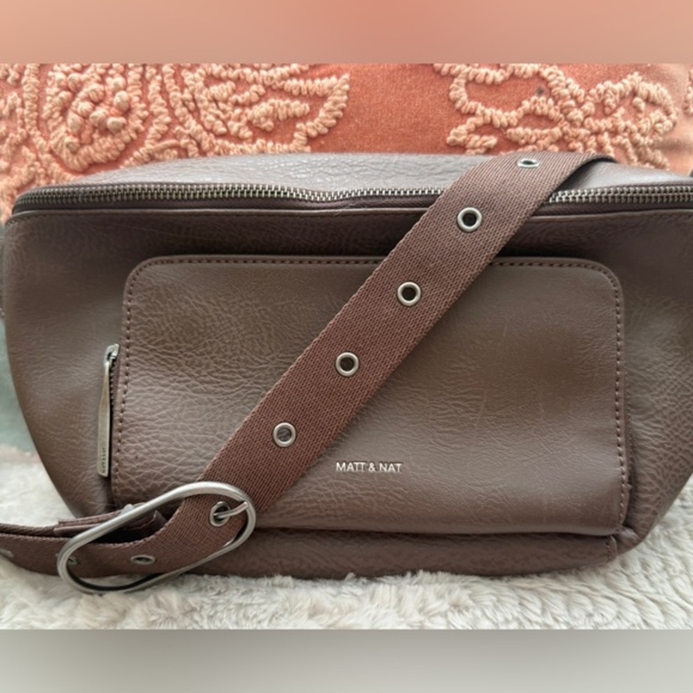 Matt & Nat Oleg Vegan belt bag NWOT